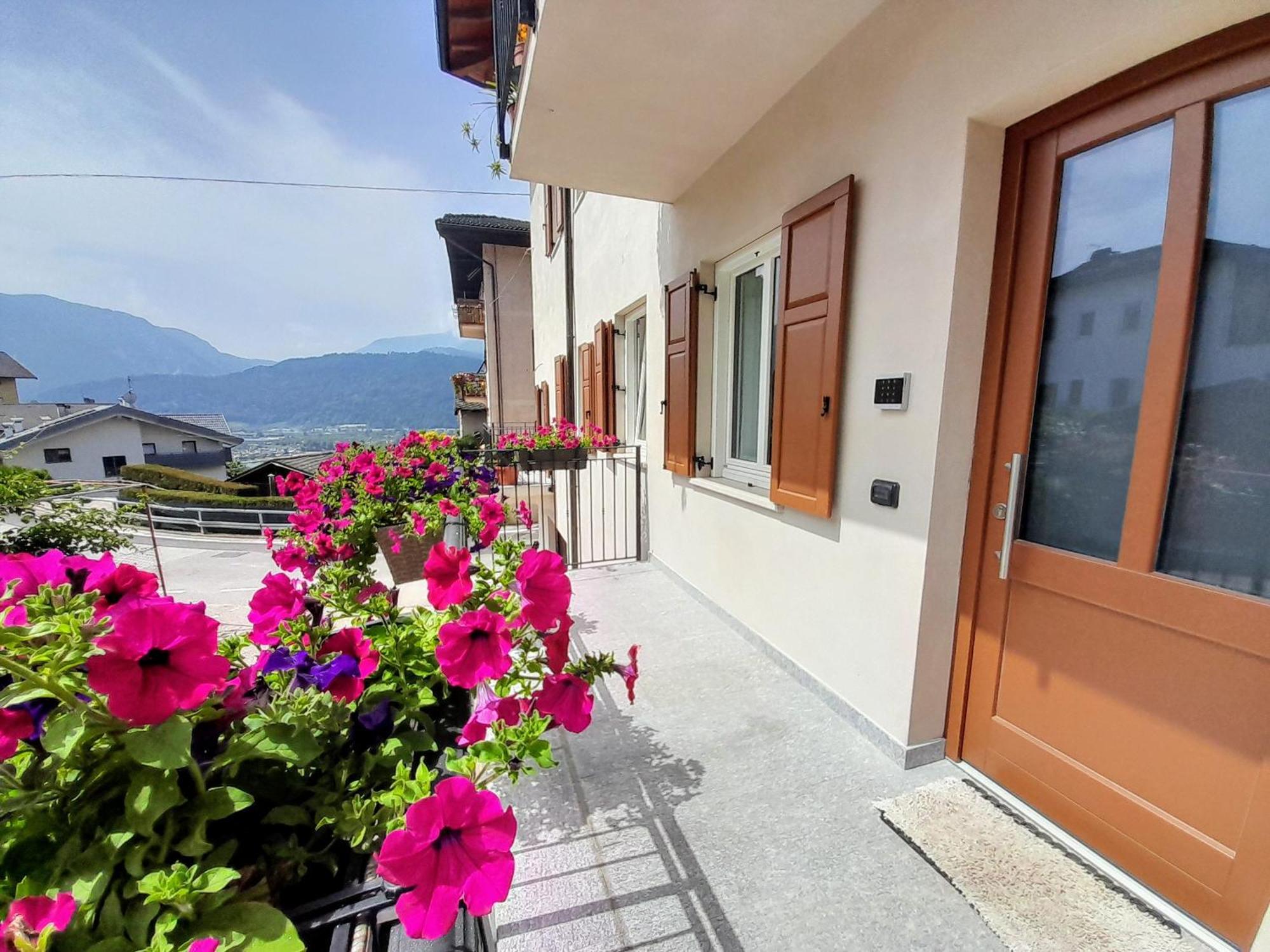 Casa Rosanelli Apartment Tenna Exterior photo